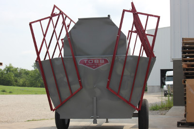 162 Bushel Creep Feeder